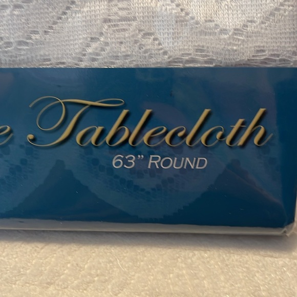 63” Round Vtg Starcrest White Lace Tablecloth Scalloped Edges - Picture 3 of 8